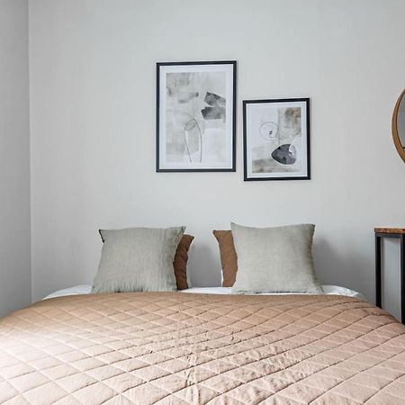 Cheap Stay On Hip Soedermalm - Construction Work Stockholm Ngoại thất bức ảnh